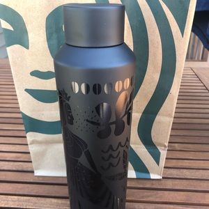 Starbucks Siren Water BottleBlack Vacuum Insulated